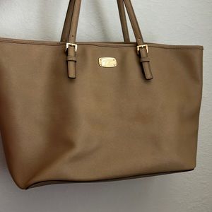 Camel Michael Kors shoulder bag